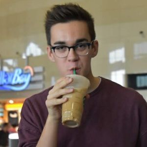 Meet your Posher, Brian